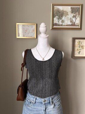 Vintage Y2K Onyx Nite Metallic Wave Tank Top
